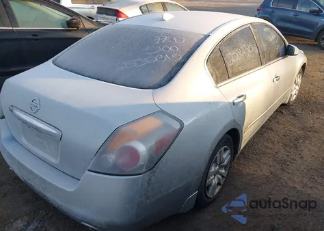2010 Nissan Altima 2.5 S z USA, uszkodzony, nr VIN 1N4AL2APXAN543790